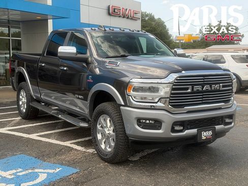 Used 2022 RAM 2500 Laramie AWD/4WD image 1