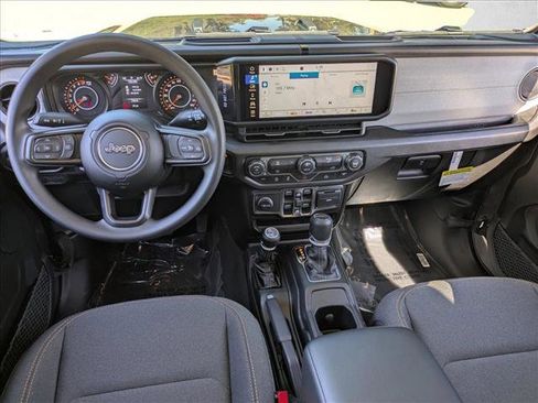 New 2026 Jeep Gladiator Sport AWD/4WD image 11