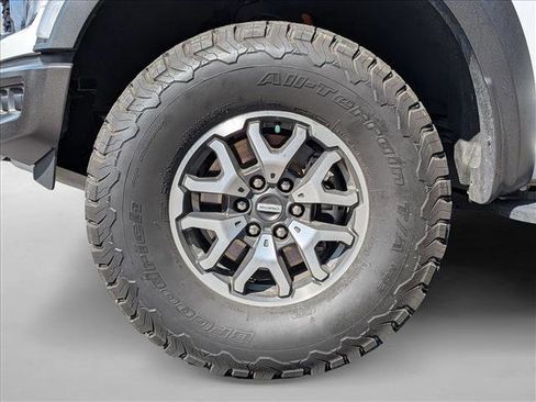 Used 2023 Ford F150 Raptor image 18