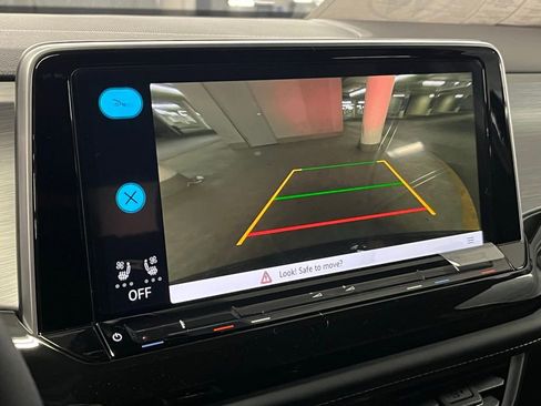 New 2026 Volkswagen Atlas Cross Sport SE AWD/4WD image 28