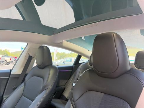 Used 2024 Tesla Model 3 Long Range AWD/4WD image 8
