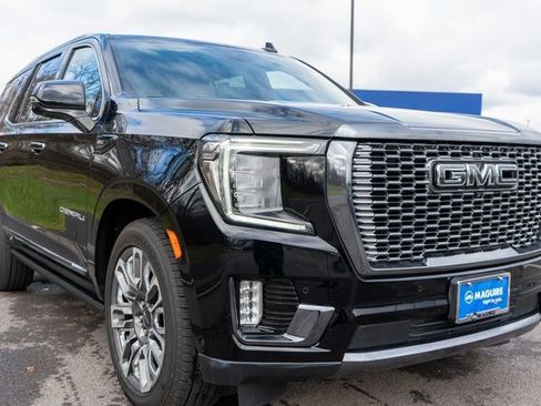 Used 2023 GMC Yukon Denali Ultimate image 5