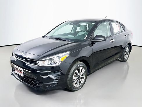 Used 2022 Kia Rio S w/ Technology Package FWD image 3