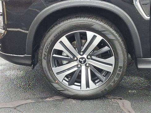 Used 2025 Mitsubishi Outlander Sport AWD image 8