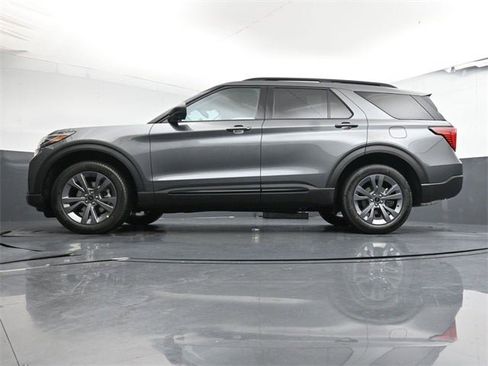 New 2026 Ford Explorer Active w/ Active Comfort Package image 27