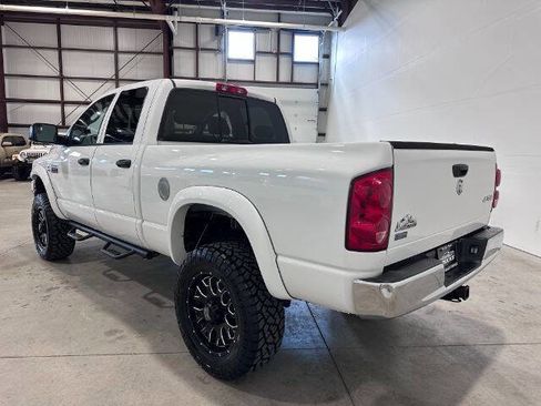 Used 2009 Dodge Ram 2500 Truck SLT w/ Popular Equipment Group image 9