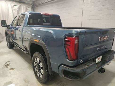 New 2026 GMC Sierra 2500 Denali w/ Denali Reserve Package image 19