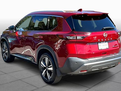 Used 2022 Nissan Rogue SL w/ SL Premium Package image 11