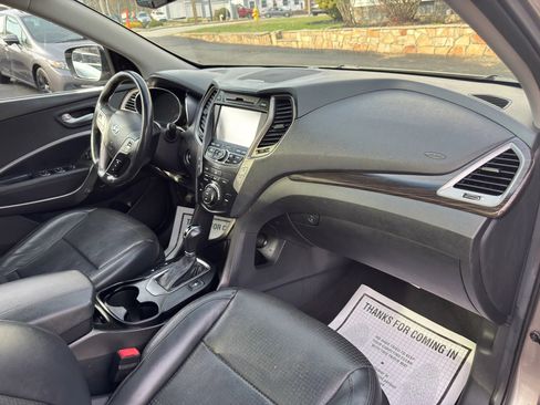 Used 2014 Hyundai Santa Fe Sport 2.0T w/ Technology Package 05 image 23