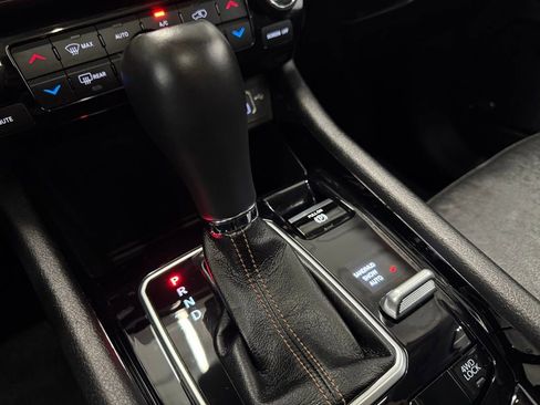 Used 2022 Jeep Compass Limited w/ Sun and Sound Group image 26