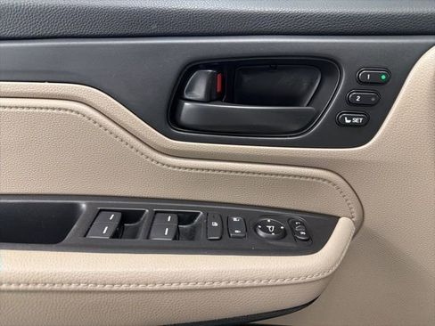 Used 2019 Honda Odyssey EX-L image 23