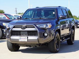 Used 2023 Toyota 4Runner SR5 Premium w/ Moonroof Package RWD video 3