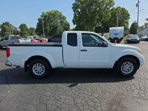 Used 2019 Nissan Frontier SV RWD image 21