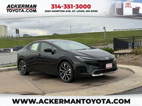 New 2026 Toyota Prius Plug-In Hybrid FWD image 1
