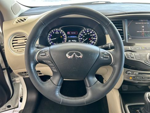 Used 2020 INFINITI QX60 Luxe w/ Essential Package FWD image 19