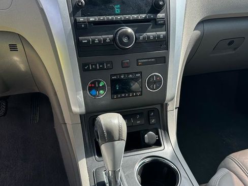 Used 2012 Chevrolet Traverse LT AWD/4WD image 11