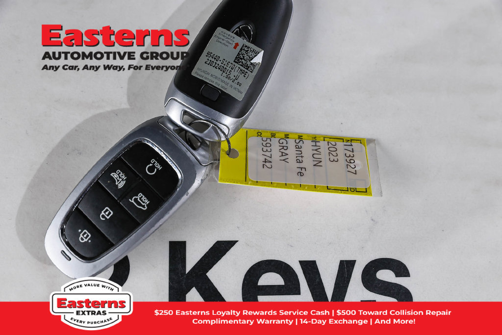 Used 2023 Hyundai Santa Fe SEL w/ Premium Package AWD/4WD image 27