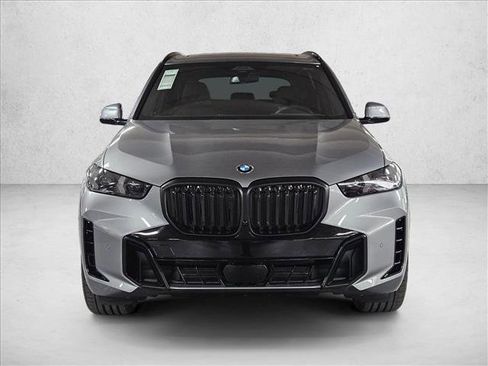 New 2026 BMW X5 xDrive40i image 2