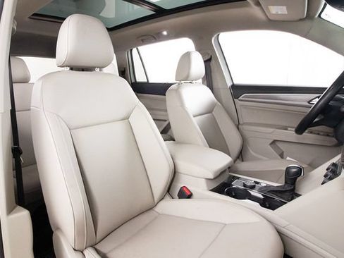 Used 2021 Volkswagen Atlas SEL w/ MDO Package (Bench Seat) AWD/4WD image 19