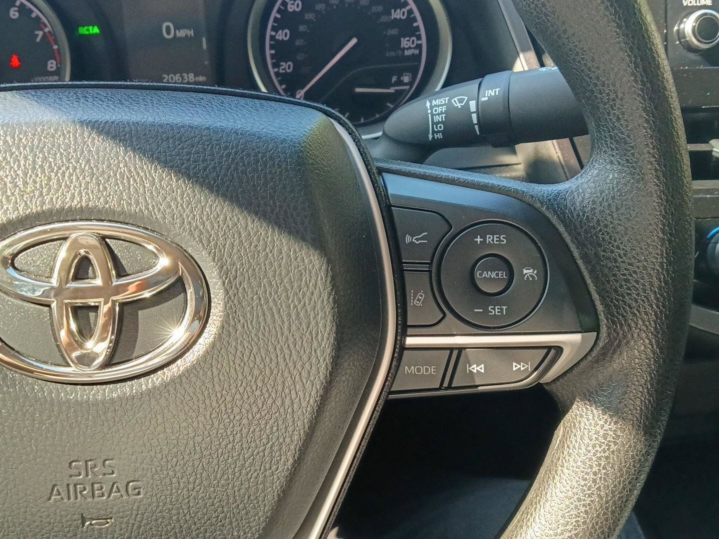 Used 2024 Toyota Camry LE w/ Convenience Package FWD image 18