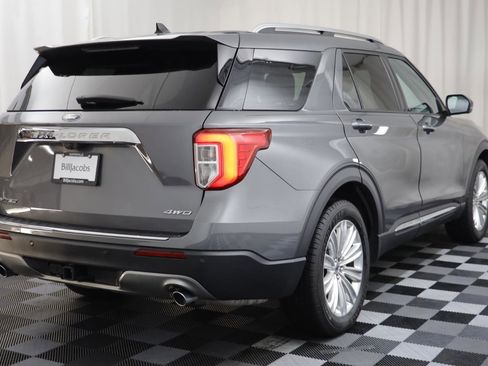 Used 2021 Ford Explorer Limited w/ Equipment Group 301A image 18