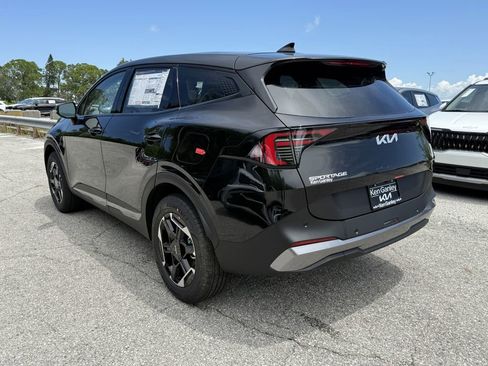 New 2026 Kia Sportage S image 6