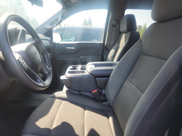 Used 2024 Chevrolet Silverado 1500 Custom Trail Boss w/ LPO, Dark Essentials Package AWD/4WD image 8