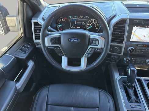 Used 2019 Ford F150 Lariat w/ Equipment Group 502A Luxury image 13