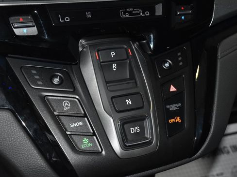 Used 2026 Honda Odyssey Touring image 13