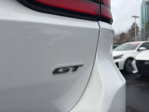 Used 2024 Dodge Durango GT image 15