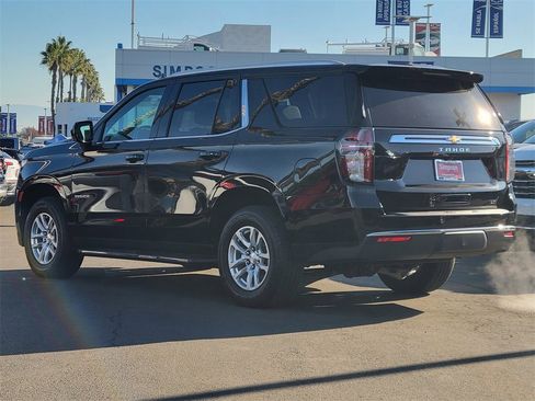 Used 2021 Chevrolet Tahoe LT image 2