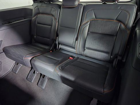 New 2027 Lincoln Navigator Black Label AWD/4WD image 15