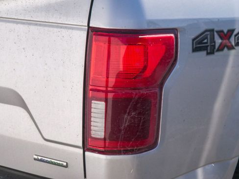 Used 2019 Ford F150 XLT w/ Equipment Group 302A Luxury AWD/4WD image 10