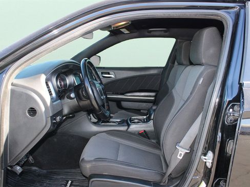 Used 2020 Dodge Charger SXT image 13