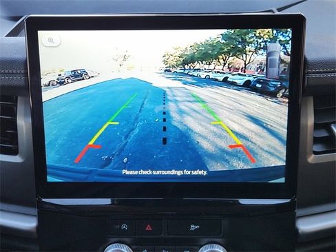 Used 2024 Ford Expedition XLT image 14