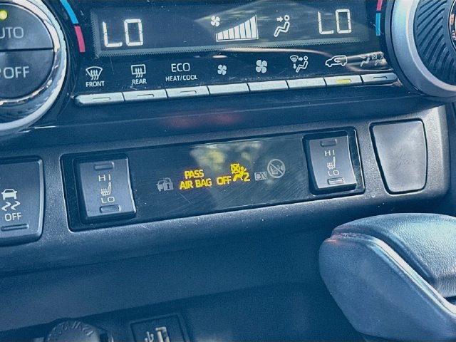 Used 2023 Toyota RAV4 SE w/ Weather & Moonroof Package AWD/4WD image 19