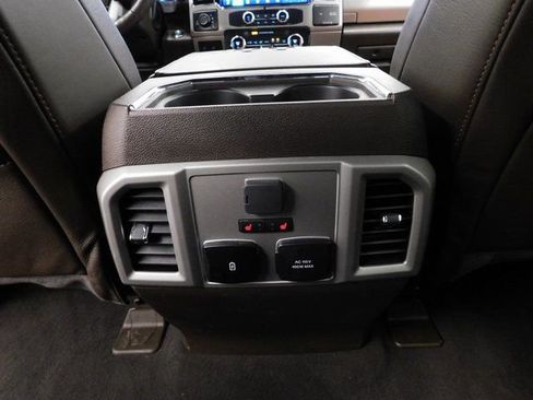 Used 2022 Ford F350 King Ranch w/ FX4 Off-Road Package image 27