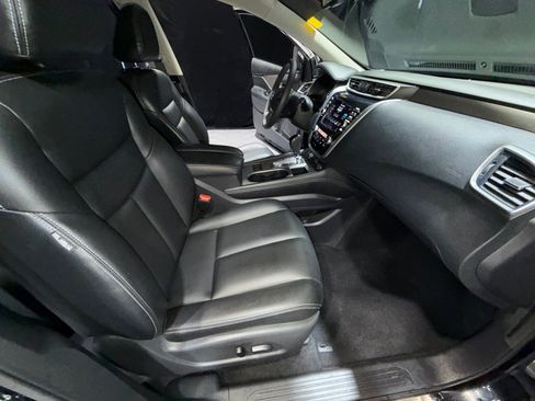 Certified 2023 Nissan Murano SV w/ SV Midnight Edition Package image 19