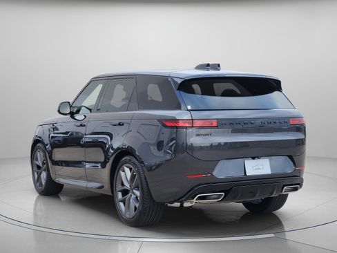New 2026 Land Rover Range Rover Sport Dynamic SE AWD/4WD image 3