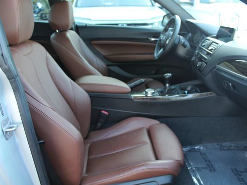Used 2016 BMW M235i Coupe RWD image 22