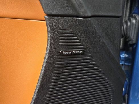 Used 2020 Dodge Challenger SRT Hellcat Redeye image 16