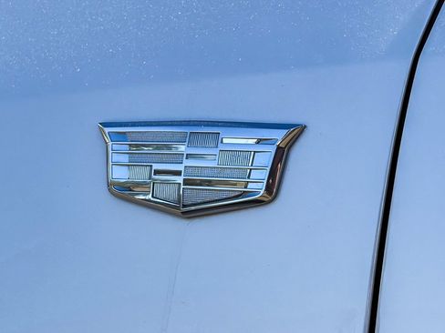 Certified 2023 Cadillac XT5 Sportv w/ Technology Package AWD/4WD image 8
