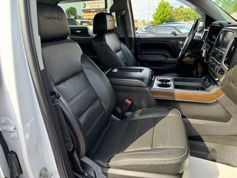 Used 2018 GMC Sierra 1500 Denali AWD/4WD image 16