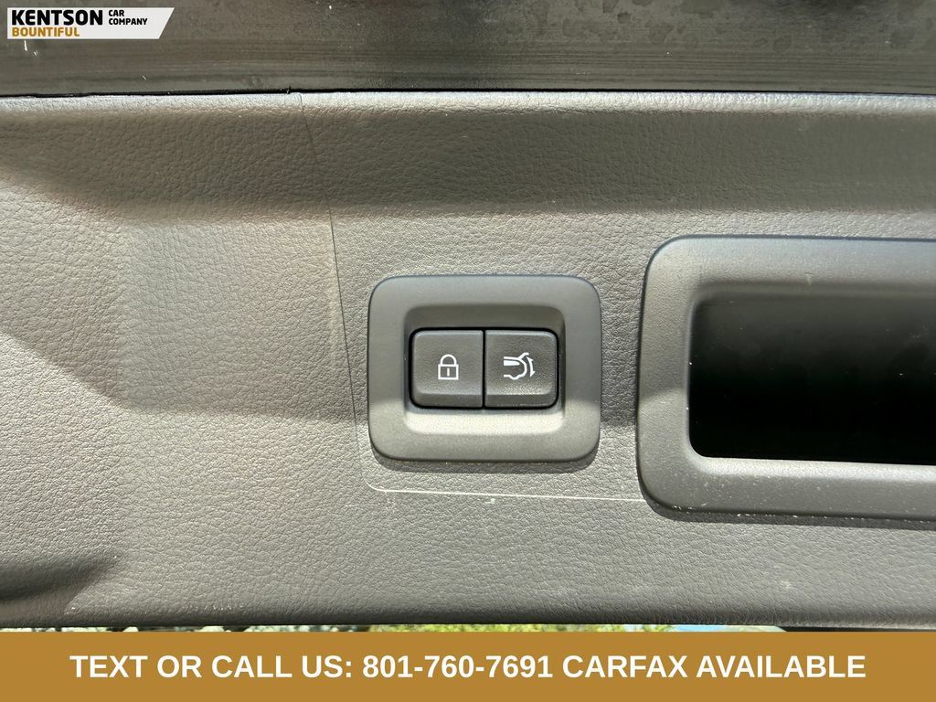 Used 2026 MAZDA CX-50 AWD 2.5 S w/ Preferred Pkg image 35