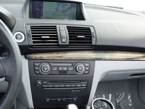 Used 2009 BMW 128i Convertible RWD image 69