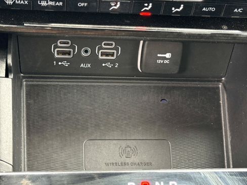 Certified 2023 Jeep Grand Cherokee Laredo w/ Luxury Tech Group I AWD/4WD image 30