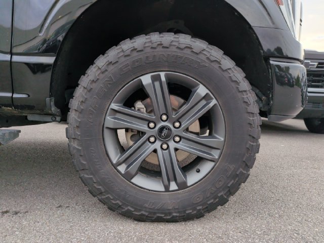 Used 2023 Ford F150 Lariat w/ Equipment Group 502A High AWD/4WD image 26