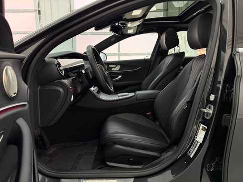 Used 2023 Mercedes-Benz E 350 Sedan image 5