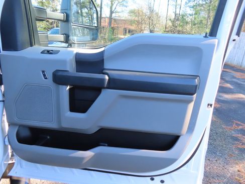 Used 2022 Ford F350 XL w/ STX Appearance Package image 26