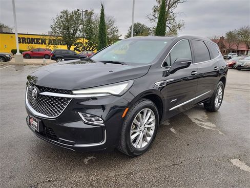 Used 2023 Buick Enclave Avenir w/ Avenir Technology Package image 9